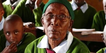 Âgée de 99 ans, l&rsquo;écolière la plus âgée au monde meurt au Kenya