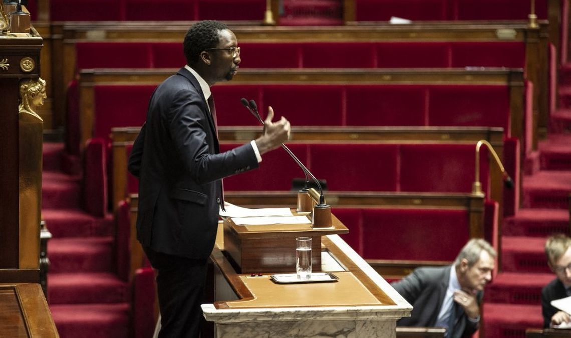 Naufrage de Calais en 2021: le secrétaire d&rsquo;Etat français évoque la possibilité de « sanctions » suite à la mort de 27 personnes