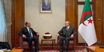 Malek Zahi rencontre Aymen Abderrahman, Premier ministre algérien