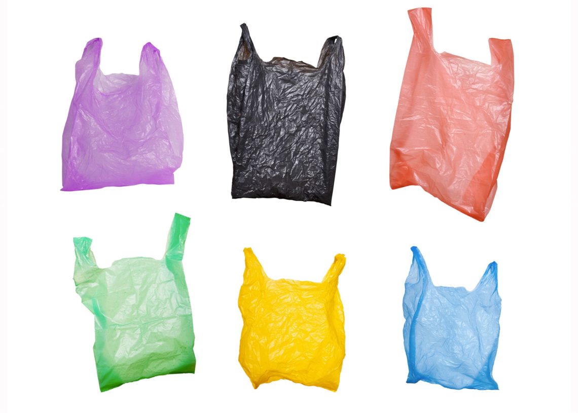 Les fabricants de sachets plastiques à usage unique à l’arrêt