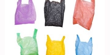 Les fabricants de sachets plastiques à usage unique à l&rsquo;arrêt