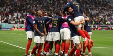 La France arrache la qualification à l’Angleterre et affrontera le Maroc en demi-finales