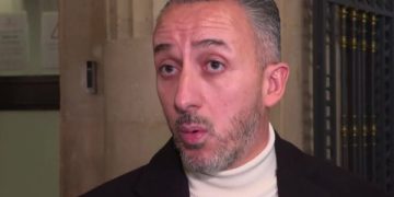 Fait rarissime en France: la justice annule la condamnation de Farid El Haïry, prononcée en 2003, l&rsquo;accusant à tort d&rsquo;un viol sur mineur