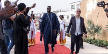 Omar Sy à Dakar pour présenter son nouveau film « Tirailleurs »