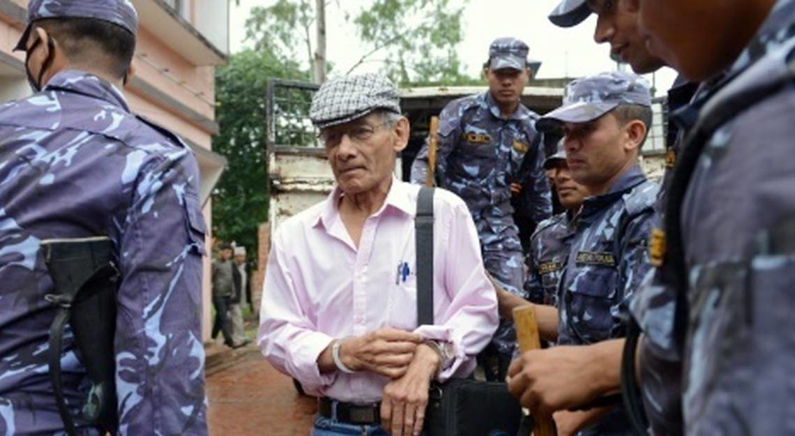 Népal: la Cour suprême ordonne la libération du tueur en série Charles Sobhraj dit «Le Serpent»