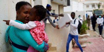 La Tunisie expulse 25 demandeurs d&rsquo;asile, le FTDSE condamne une « décision répressive et inhumaine »