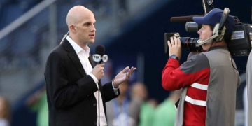 Qatar 2022: Grant Wahl, célèbre journaliste sportif américain, meurt en plein match