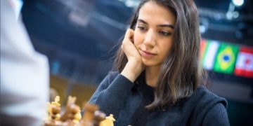 L’Iranienne Sara Khademalsharieh se présente sans voile aux championnats du monde d’échecs