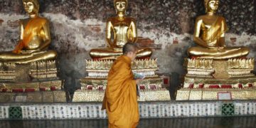Thaïlande : un temple bouddhiste privé de moines après des tests positifs à la méthamphétamine