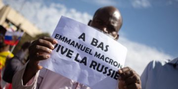 La France appelle les Ivoriens à ne pas se laisser manipuler par la propagande russe