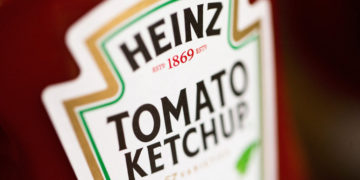 Il survit 24 jours en mer avec une bouteille de ketchup, de l&rsquo;ail en poudre et des cubes de bouillon pour seules vivres