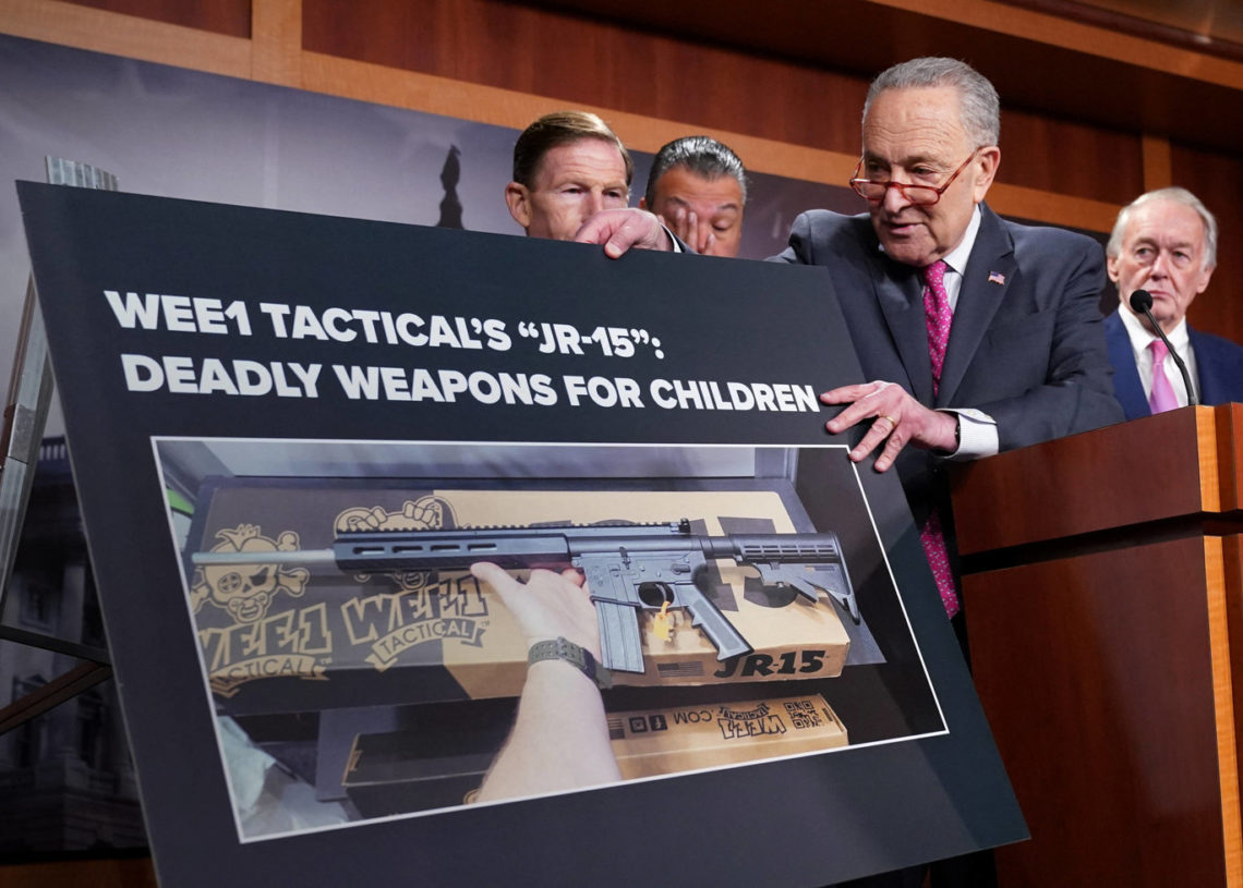 Aux Etats-Unis, un fusil semi-automatique pour enfants suscite l&rsquo;indignation  d’élus démocrates