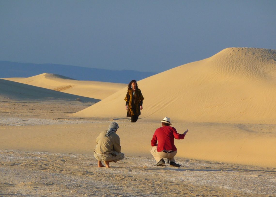 Entretien- Nicole Coppey, poétesse suisse : « La poésie vibre différemment en Tunisie, car c’est là, qu’elle prend un sens profond et inspirant… »