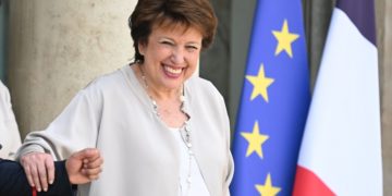 « 682 jours »: l&rsquo;ancienne ministre de la culture française, Roselyne Bachelot, dézingue le monde culturel dans un livre bilan
