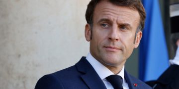 Le compte TIK TOK du président français, Emmanuel Macron, mystérieusement banni pendant trois heures