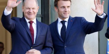 Olaf Scholz et Emmanuel Macron appellent à renforcer la «souveraineté» de l&rsquo;UE