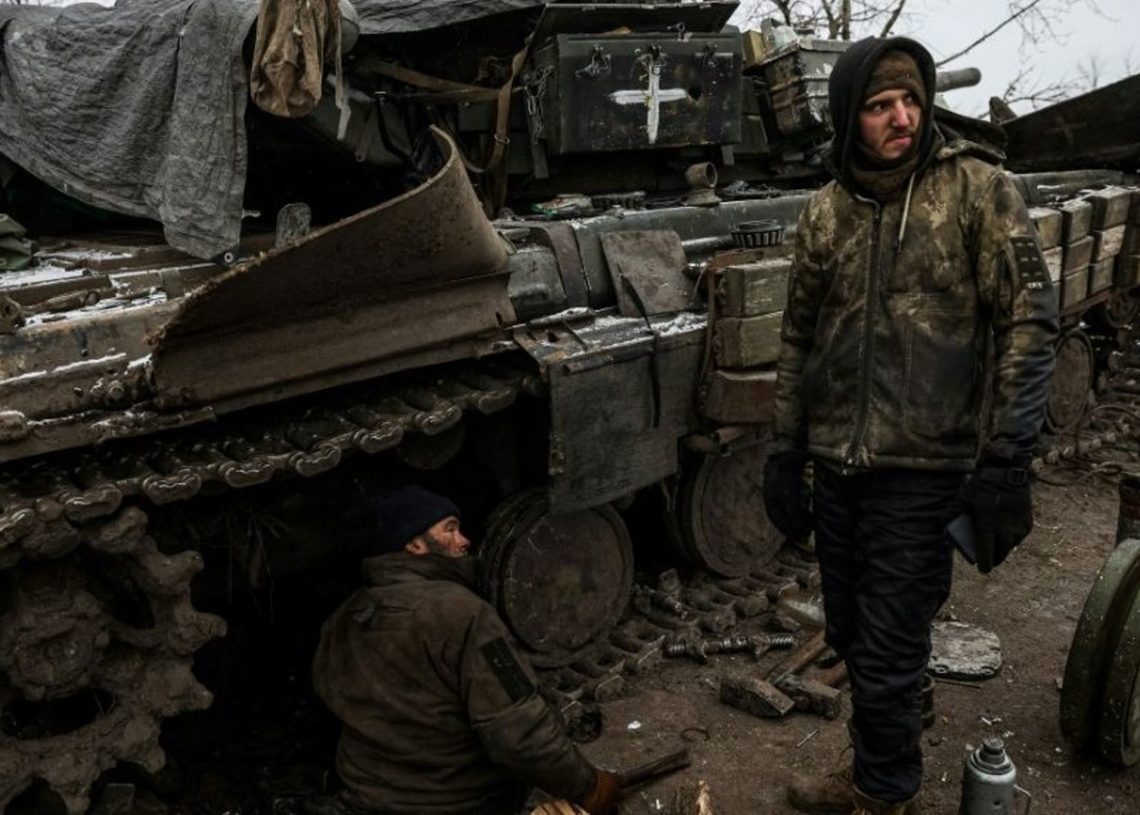 L’Ukraine attend ses chars lourds…