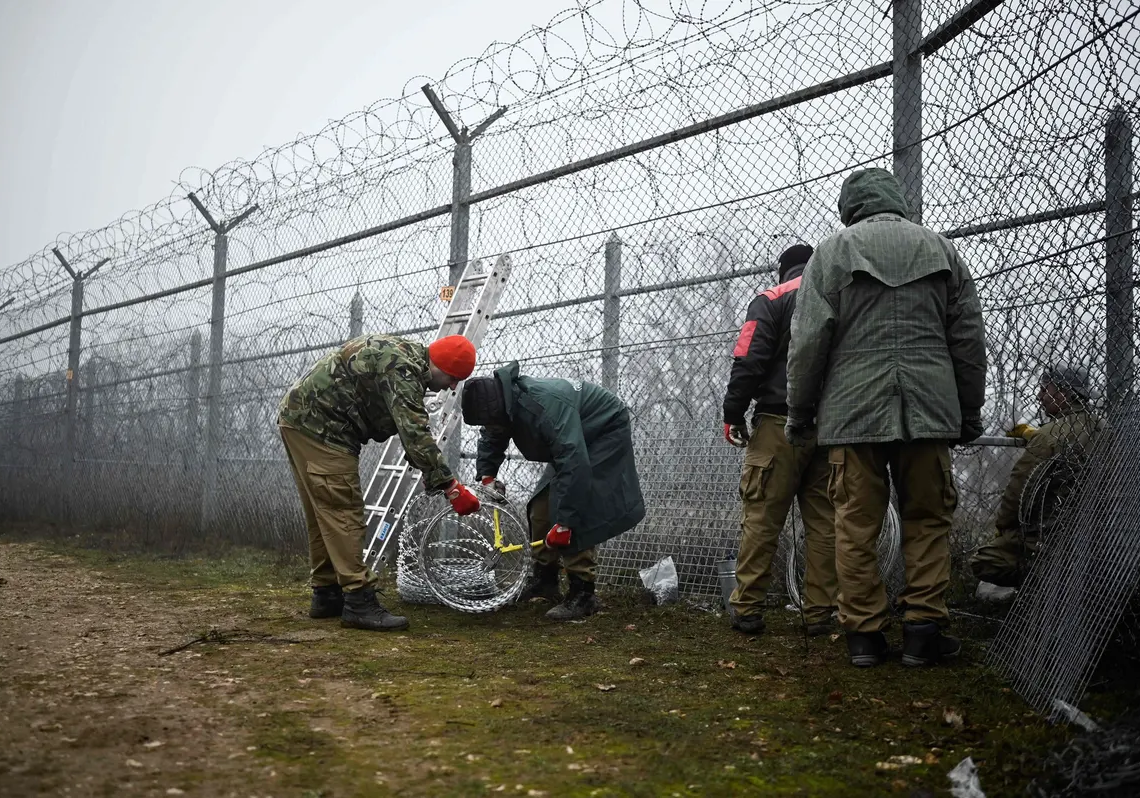 Union Européenne : «Pas d’argent» dans le budget pour des clôtures anti-migrants, selon la commissaire