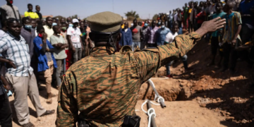 Burkina: les djihadistes font une trentaine de morts en deux jours