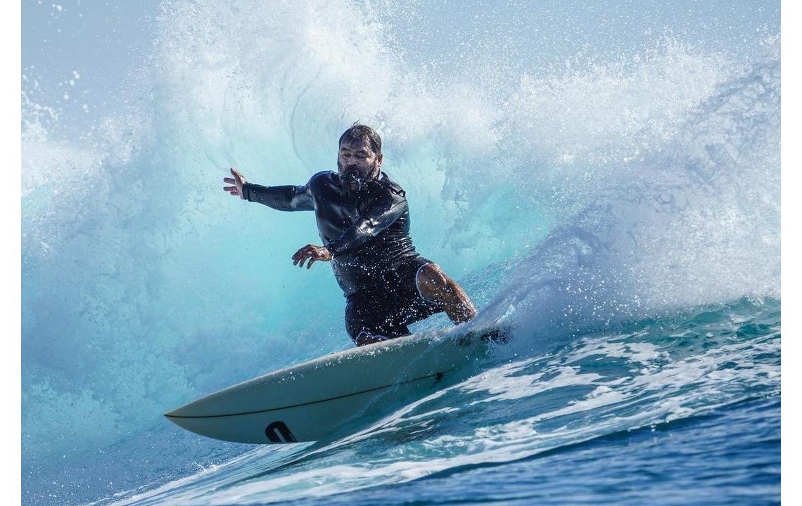 Le légendaire surfeur brésilien Marcio Freire se tue sur le spot de Nazaré, au Portugal