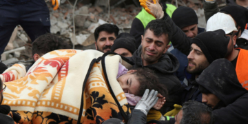 Séismes en Turquie et en Syrie: le nouveau bilan dépasse les 16 000 morts
