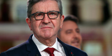 Tunisie: Jean Luc Mélenchon réagit aux récentes arrestations