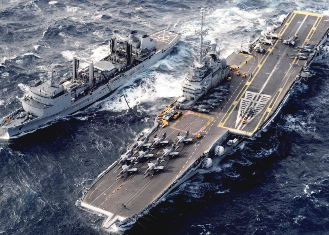 Le Brésil a coulé l&rsquo;ancien porte-avions français Foch, contaminé à l&rsquo;amiante, dans l&rsquo;Atlantique