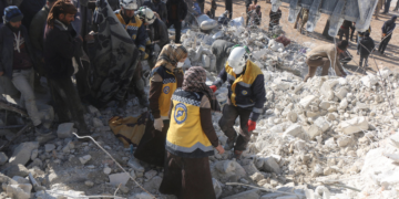 Séismes: Damas et l’ONU «ont échoué à venir en aide aux Syriens» dénonce la Commission d&rsquo;enquête internationale sur la Syrie