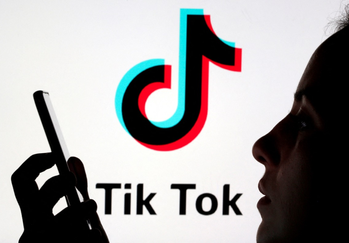 Après la Commission européenne, c’est au tour du Parlement d’interdire TikTok