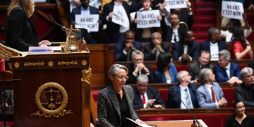 France: une motion de censure « transpartisane » déposée contre le gouvernement