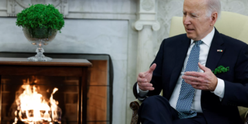 Joe Biden presse le Congrès d&rsquo;«agir pour sanctionner plus lourdement» les dirigeants de banques mal gérées