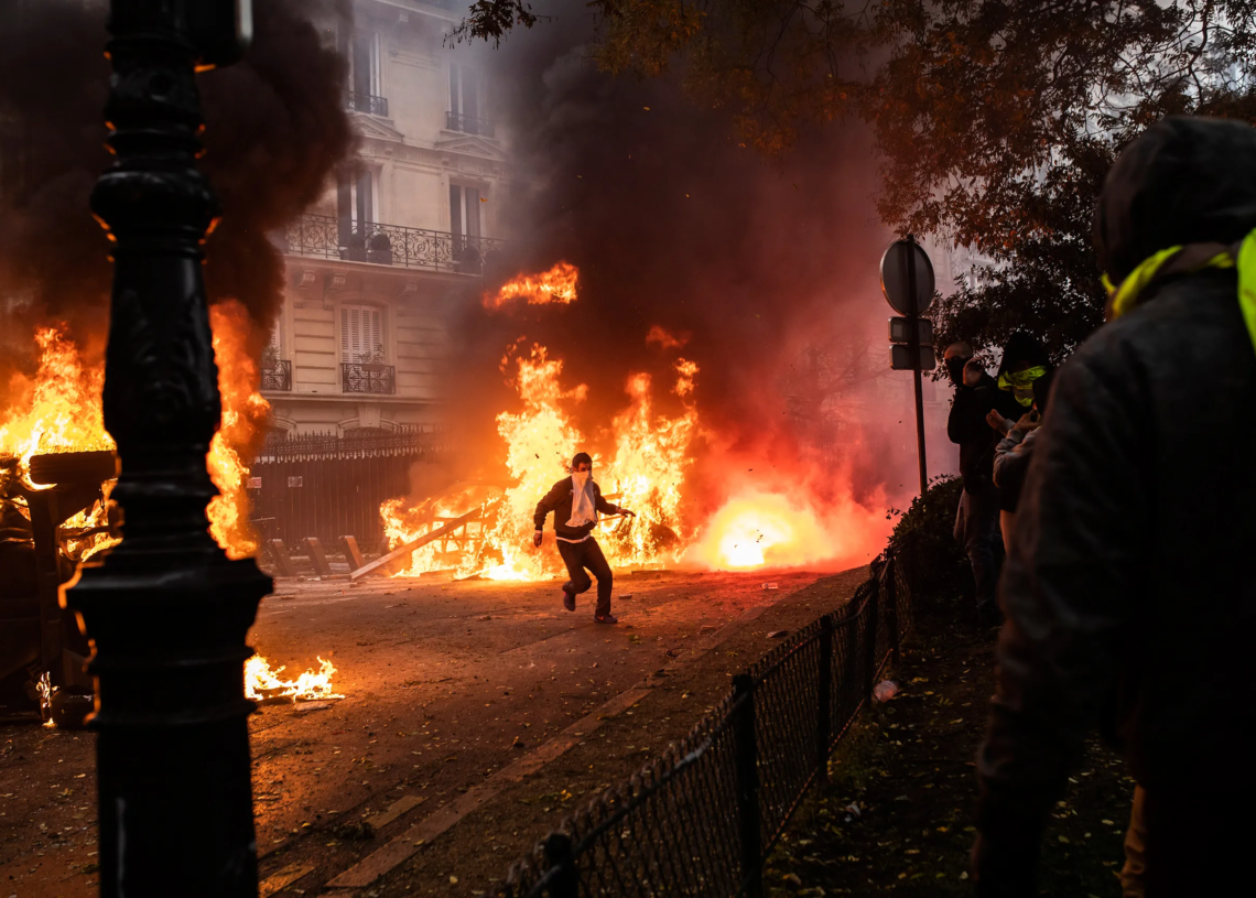 France: la « bordélisation » règne?