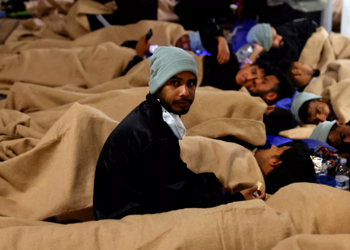 Le navire Ocean Viking empêché de secourir des migrants, l’UE demande des explications à la Libye