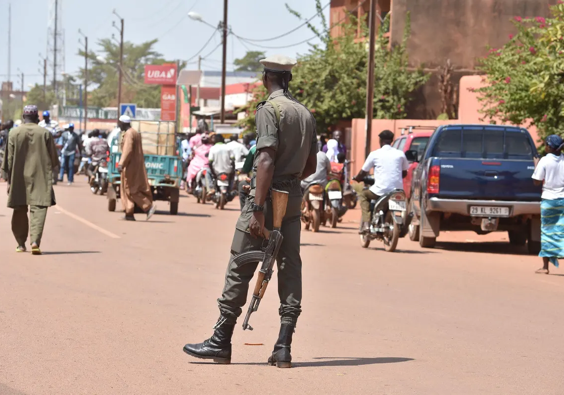 Burkina: au moins 12 civils tués lors d’une attaque jihadiste
