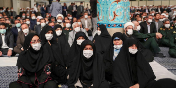 Iran: la police va utiliser la technologie « intelligente » pour repérer les femmes non voilées