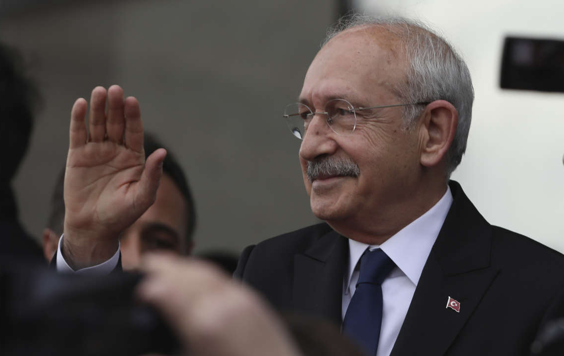 Turquie : le principal opposant d&rsquo;Erdogan l&rsquo;accuse d&rsquo;associer les Kurdes au terrorisme