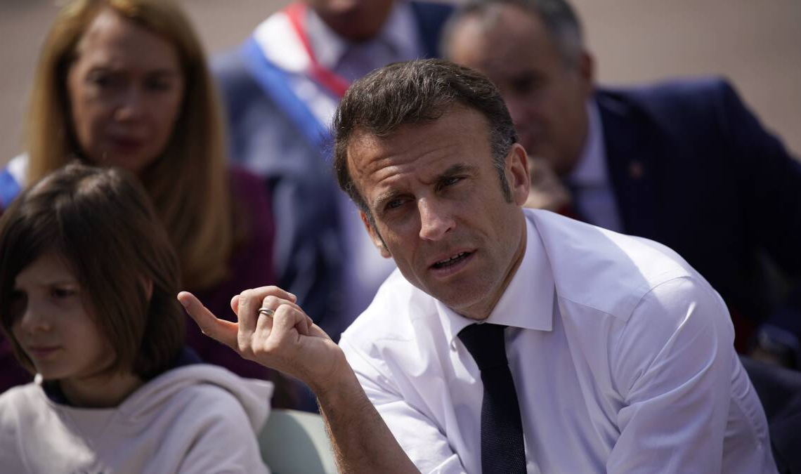 France: Macron annonce une hausse de salaire pour les enseignants «entre 100 et 230 euros nets en plus par mois»