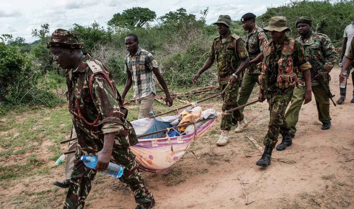 Kenya : les recherches se poursuivent après la mort de 51 adeptes d’une secte