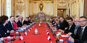 Reforme des retraites: rencontre entre la Première ministre française, Elisabeth Borne et les syndicats