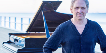 Concert du pianiste polonais Artur Dutkiewicz à Ennejma Ezzahra, Sidi Bou-Saïd : Un voyage de tous les sens depuis la Pologne  vers le reste du monde…