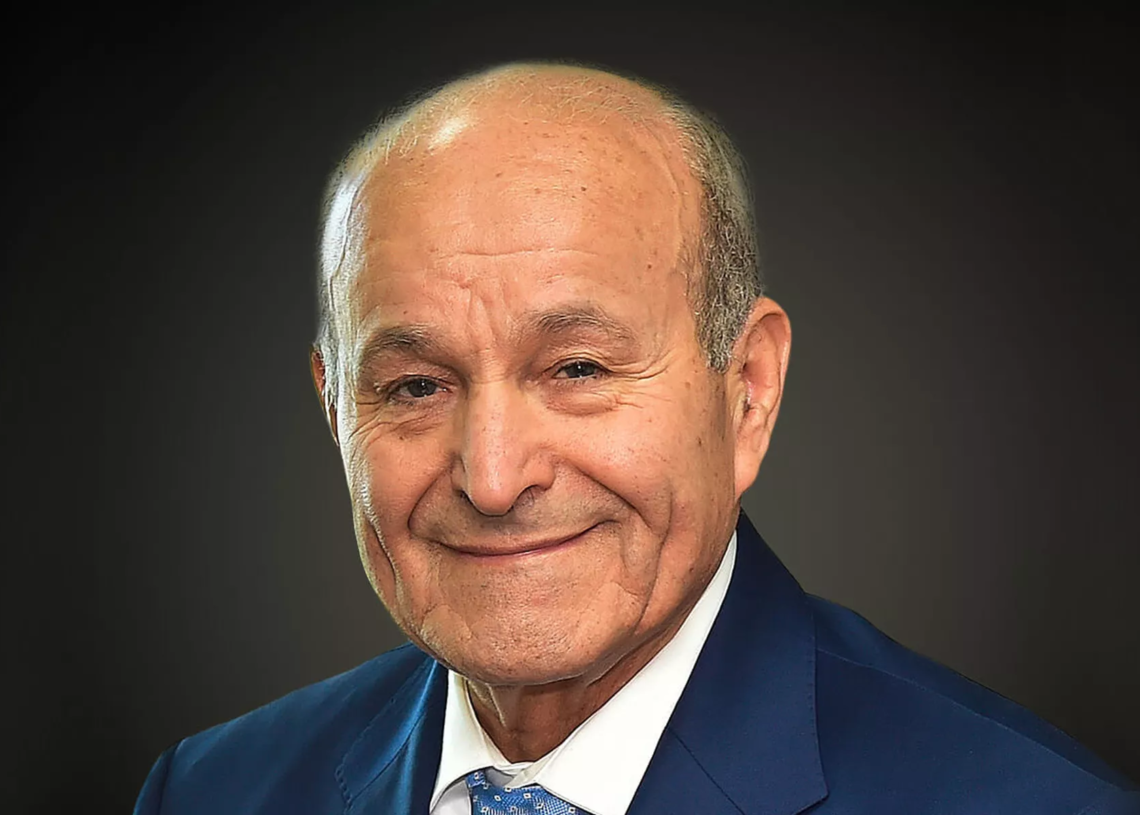 L’homme d’affaires algérien, Issad Rebrab, interdit d’exercer toute activité commerciale ou de gestion