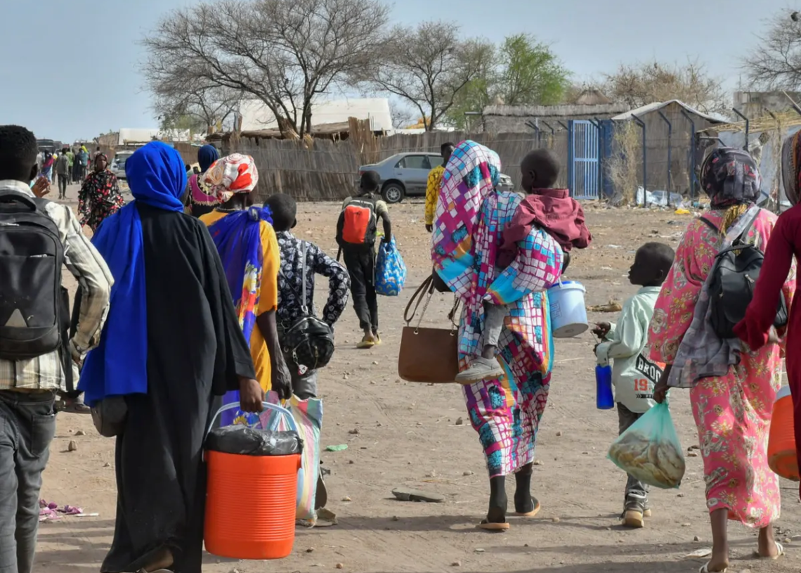 Les crises humanitaires font plus de 71 millions de déplacés internes dans le monde, un record 