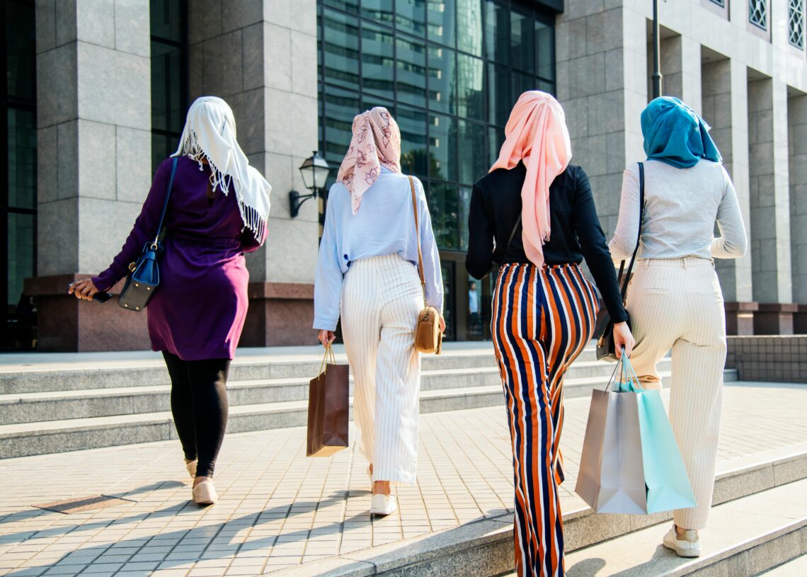 En Algérie, le hijab fait son grand retour