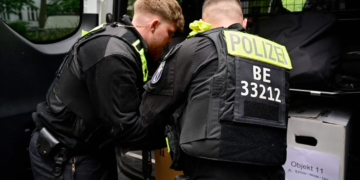 Allemagne: la police arrête 7 présumés complices de l&rsquo;Etat islamique
