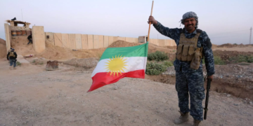 Irak: l&rsquo;armée fédérale tente de construire un mur autour du plus vaste camp civil du PKK