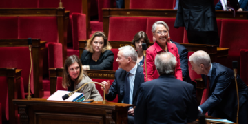 Retraites en France: Une 17e motion de censure rejetée, Borne tirée d&rsquo;affaire?