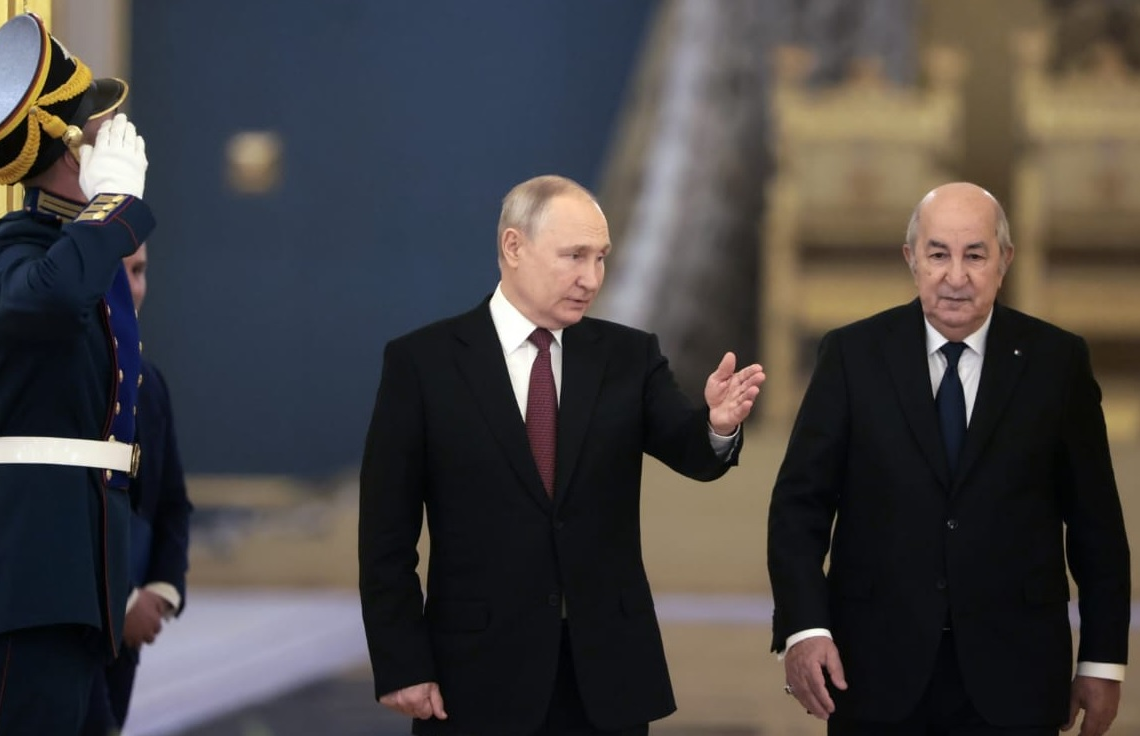 Poutine reçoit son homologue algérien pour renforcer leurs relations « stratégiques »