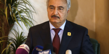 Libye: Khalifa Haftar appelle à la formation d’un gouvernement de technocrates qui organisera les élections