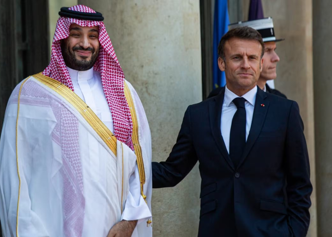 Emmanuel Macron et Mohammed ben Salmane demandent  la « fin rapide de la vacance politique »  au Liban
