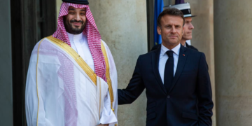 Emmanuel Macron et Mohammed ben Salmane demandent  la « fin rapide de la vacance politique »  au Liban